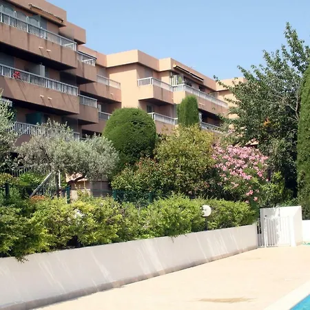 Le Fabrina Riviera 아파트