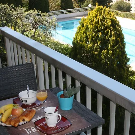 Le Fabrina Riviera Апартаменты *