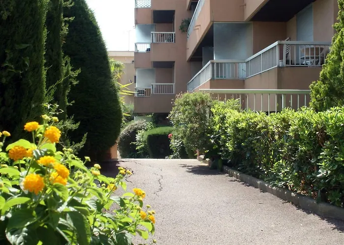 Le Fabrina Riviera 公寓